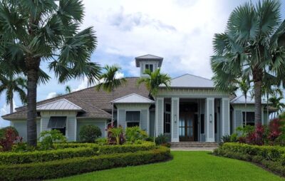 luxury estate with a nice yard
